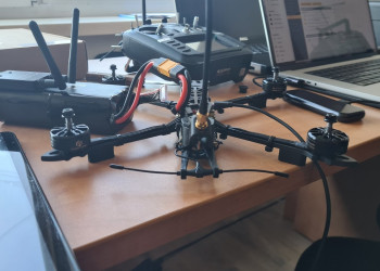 Огляд FPV квадрокоптера Sky Drox C7 V2
