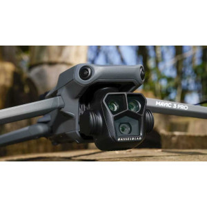Квадрокоптер DJI Mavic 3 Pro (CP.MA.00000656.01)