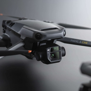 Квадрокоптер DJI Mavic 3 Cine Premium Combo (CP.MA.00000457.01)